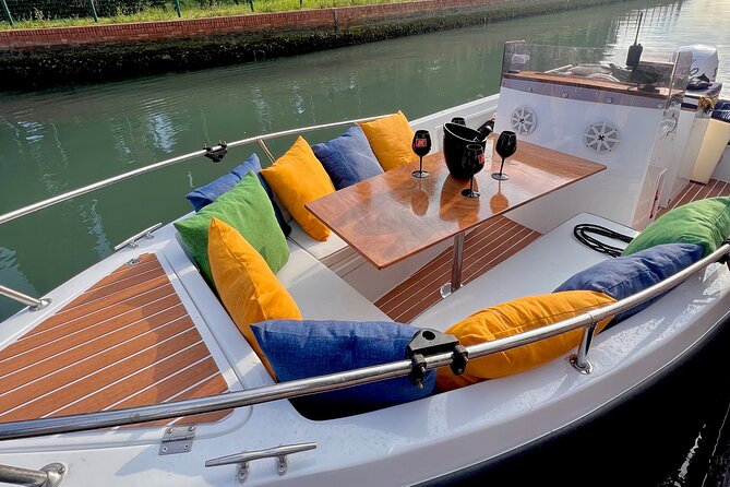 4 hours Private Boat Tour to Murano, Burano with local real guide - From Fondamente Nove to the open lagoon: the “4-hour Venice islands” pacing