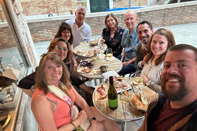 A Venetian Evening: Wine Tasting and Cicchetti with a Local Guide - What you actually eat and drink (and why the list is useful)