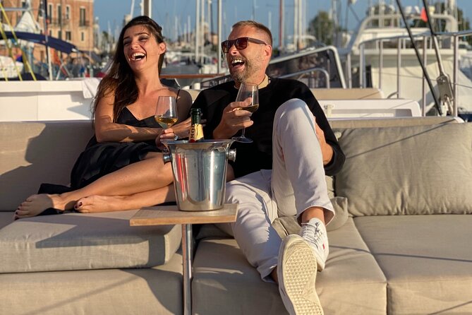 Catamaran Spritz Tour - Onboard comfort: seating, restrooms, and the spritz rhythm