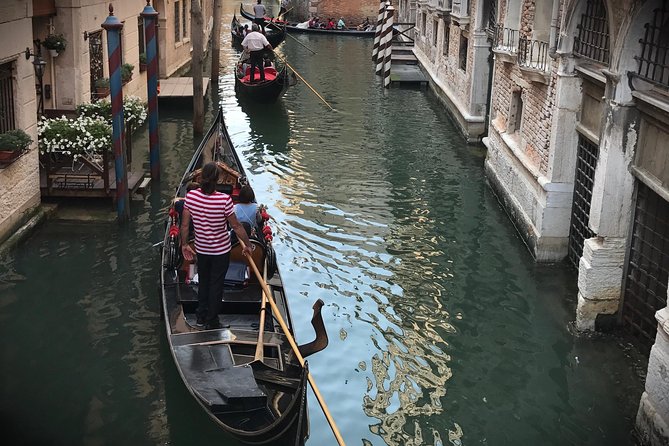 Charming Gondola Ride on the Grand Canal & Gondola Gallery™ - Price and Value: Is $47.28 Worth It?