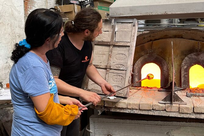 Create Your Own Murano Glass: Beginner’s Glassblowing Class - Practical Tips for a Smooth Murano Glassblowing Day