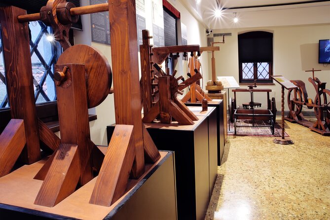 Da Vinci Interactive Museum Venice Scuola di San Rocco - Multimedia and the short film: use it as a map, not a substitute