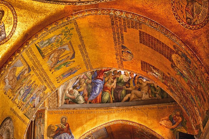 Exclusive Private Tour of Saint Mark's Basilica After Hours - The golden mosaics light show: why night changes everything