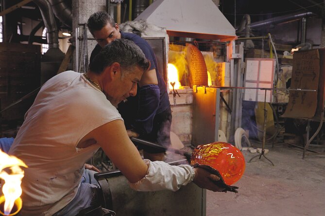 Glass Blowing Experience with Glass Master - Inside Gino Mazzuccato: What Happens When You Arrive