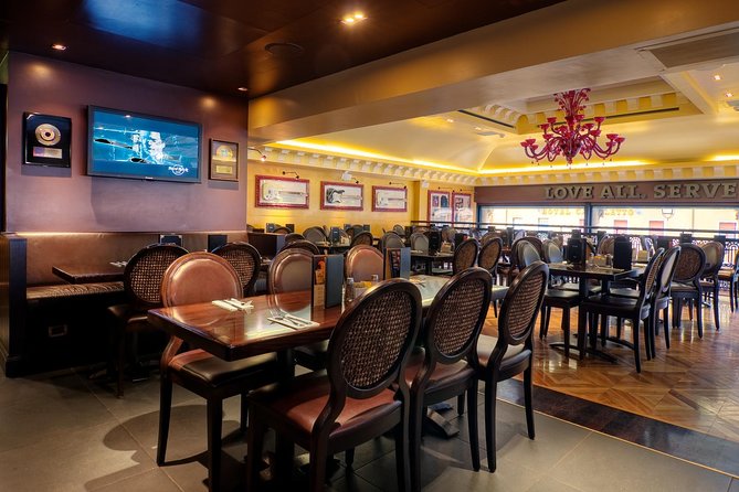 Hard Rock Cafe Venice with Set Lunch or Dinner - Service pace: quick check-in, priority seating, and where service quality can swing