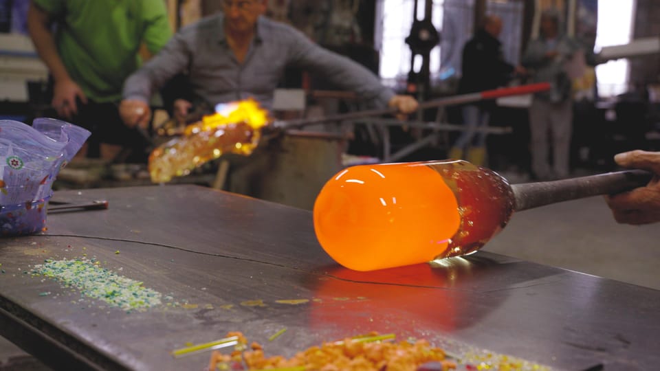 Murano: Glass Blowing Demonstration and Artistic Glass Gift - Who’s who: Gino Mazzuccato, the guides, and the demo team