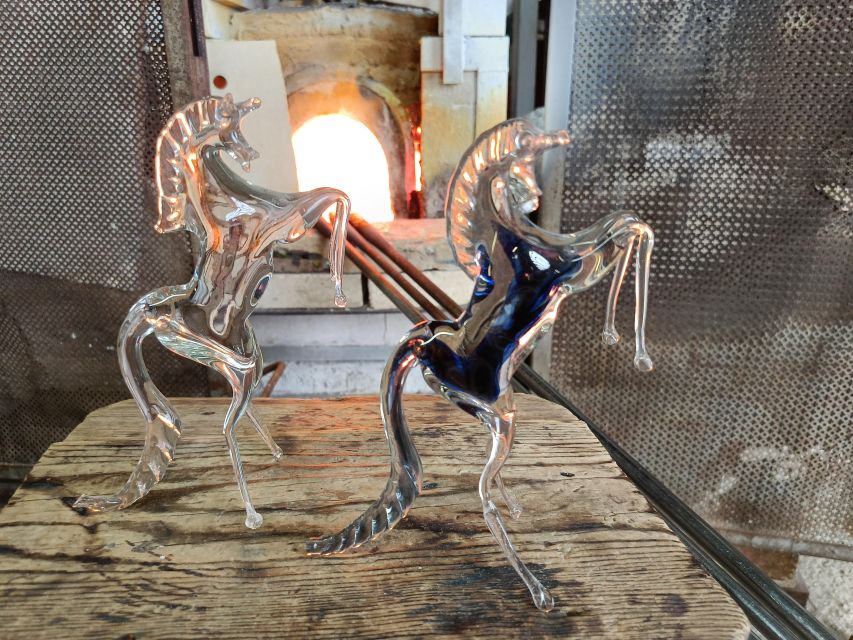 Murano: Glass Blowing Demonstration and Artistic Glass Gift - The included handmade gift: your Murano souvenir plan