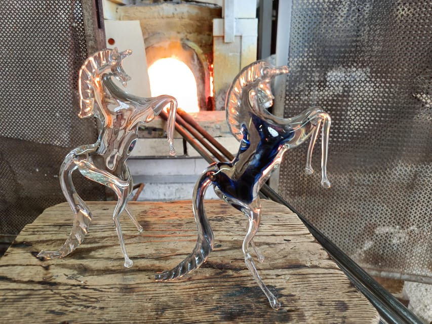 Murano: Glass Blowing Demonstration and Artistic Glass Gift - Should you book this Murano glass experience?