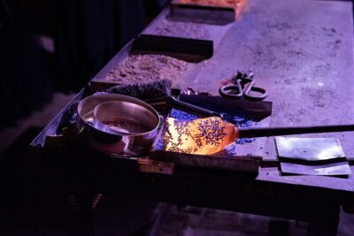 Murano Glass Blowing Demonstration - The Glass Cathedral - The former church experience: seats, sound, and vibe