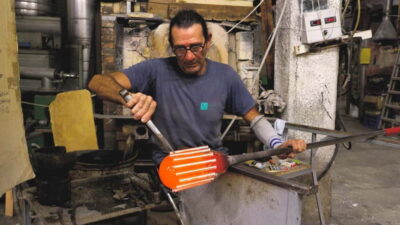 Murano: Glass Blowing Experience at Gino Mazzuccato Factory - Getting from Venice to Murano: choose private water taxi for less stress