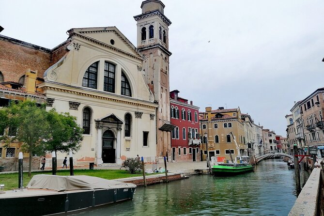 Off the Beaten Path Walk in Venice - Price and timing: is $92.92 a good use of your Venice hours?
