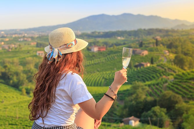 Premium Prosecco Hills Winery Tour with Prosecco Tastings & Food - Prosecco without added sulfites: what that means on your palate