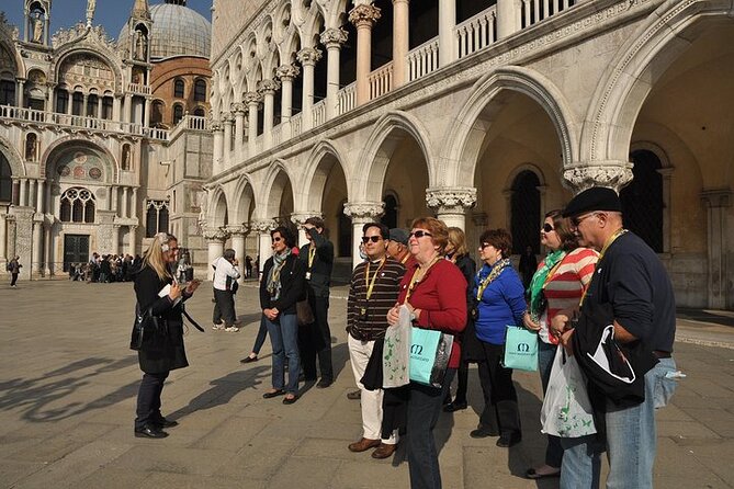 Private Best of Venice Walking Tour with St Mark's Basilica - Practical Tips Before You Go: Bags, ID, Dress, and Access Fees