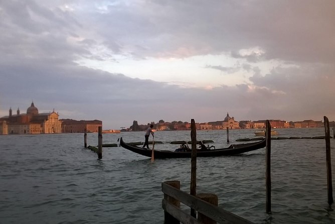 Private Boat Tour to Murano, Burano and Torcello - Meeting at Campo dei Mori and what your 3-hour rhythm looks like