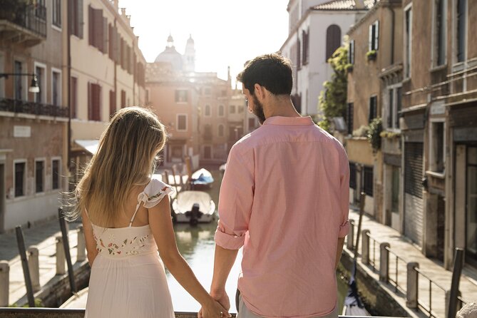 Private Gondola Ride and Photoshoot - Price and value: is $214.49 per person worth it?