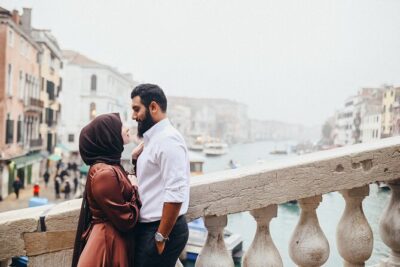 Private Photo Shoot in Venice with Gondola Ride Included - Walking route that actually makes sense: Piazza San Marco to Rialto