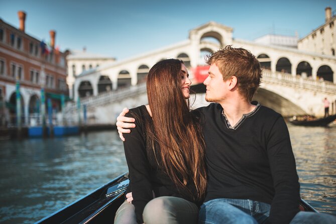 Private Photoshoot on Personal Gondola in Venice - The Value Question: What You’re Really Paying For