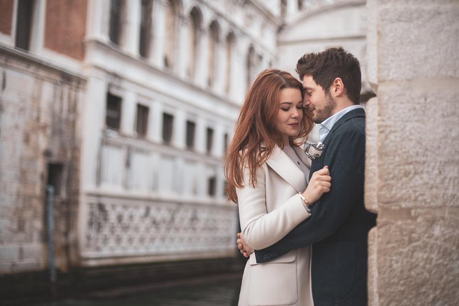 Professional Photographer in Venice, Italy - Finding Better Photos Than a Do-It-Yourself Photo Mission