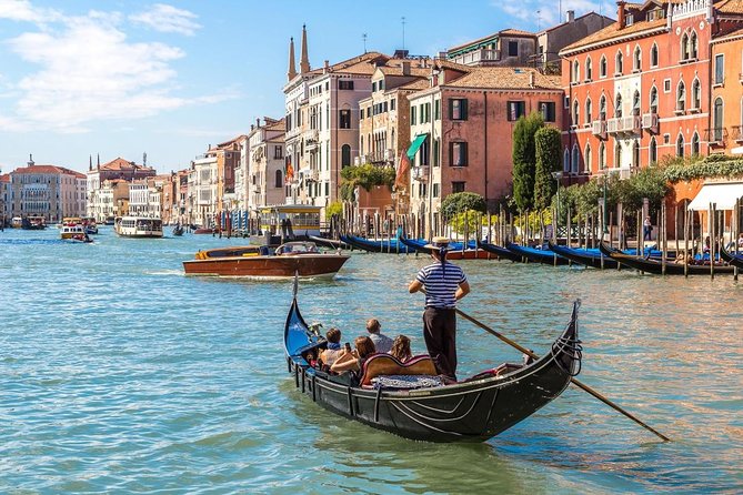 Renew your wedding vows on a romantic gondola - Key Reasons People Choose This Gondola Vow Renewal
