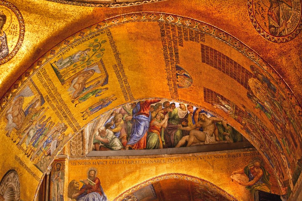 Saint Mark's and Doge's Palace: VIP After Hours Tour - Entering St Mark’s Basilica when other visitors are gone