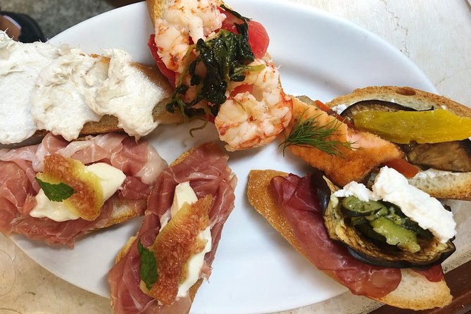 Semi-Private Venice Market and Cicchetti Food Experience - Rialto Fish Market first: where the seafood story starts