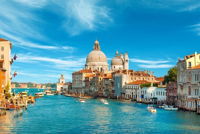 Shared Departure Transfer: Venice Hotels to Venice Train or Bus Station - The Real-World Logistics: Shared Waits, Meeting Points, and Weather