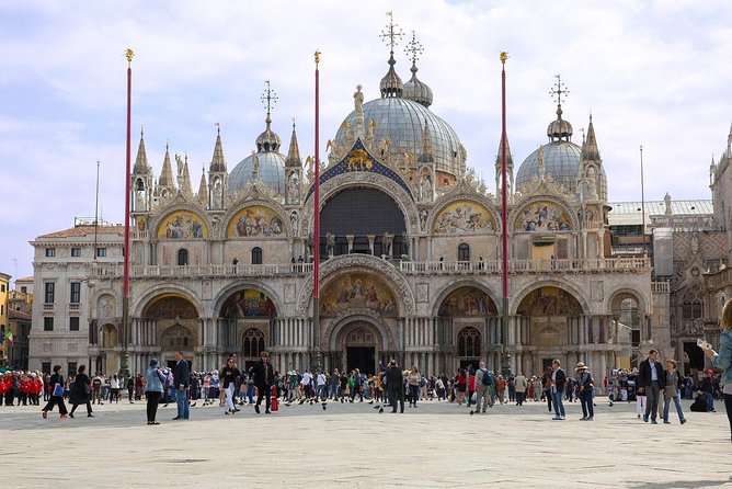 Skip the Line Venice Doge's Palace and St. Mark's Basilica Tour - Meeting point, timing, and the dress code reality check