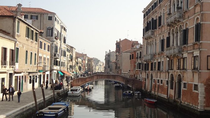 Small-Group Walking Tour of the Jewish Ghetto in Venice - Key highlights at a glance