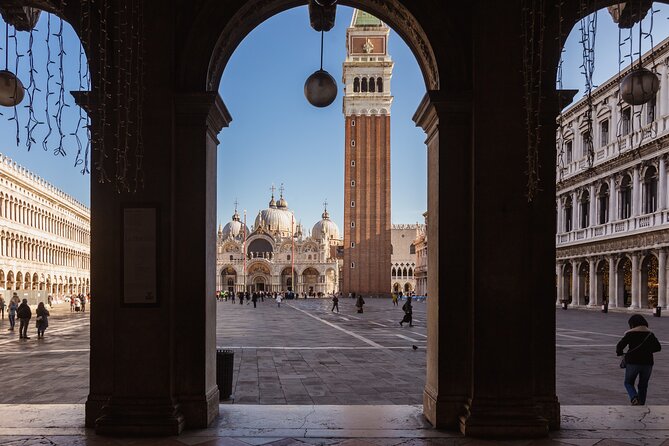 St. Mark Basilica: The Shining Cathedral Tour - 3 Basilicas Pass - St. Mark’s Square Warm-Up: VR Journey and History Gallery