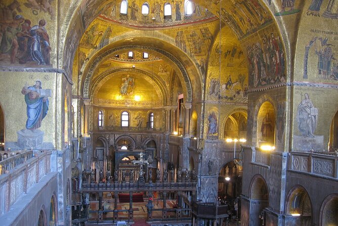 St. Mark's Cathedral Priority Guided Tour & History Gallery - Live Guide Options: When a Human Explainer Is Worth It