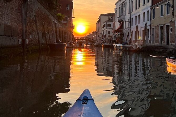 Sunset Kayak Tour in Venice: Discovering the City’s Canals - Societa Canottiere Francesco Querini: Venice Through Rowing Culture