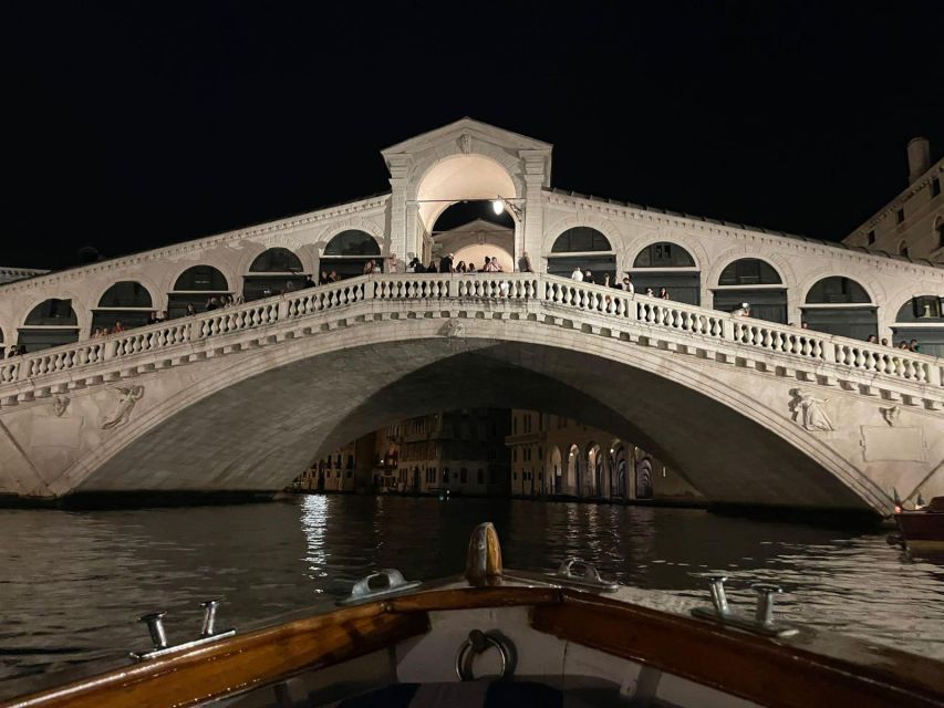 Venezia: Tour privato in Barca a Murano, Burano e Torcello - Time on Each Island: How the 4 Hours Actually Works