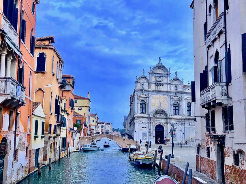 Venice: 1.5-Hour Walking Tour - Hearing the guide in the loudest place in Venice