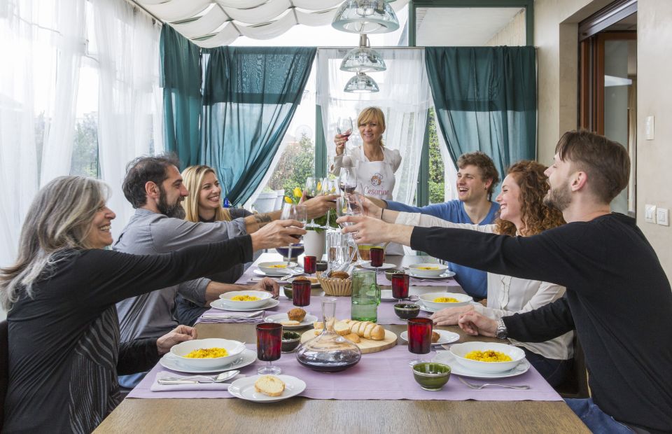 Venice: 3-Course Dining Experience at Local Home - Practical stuff that can make or break the night