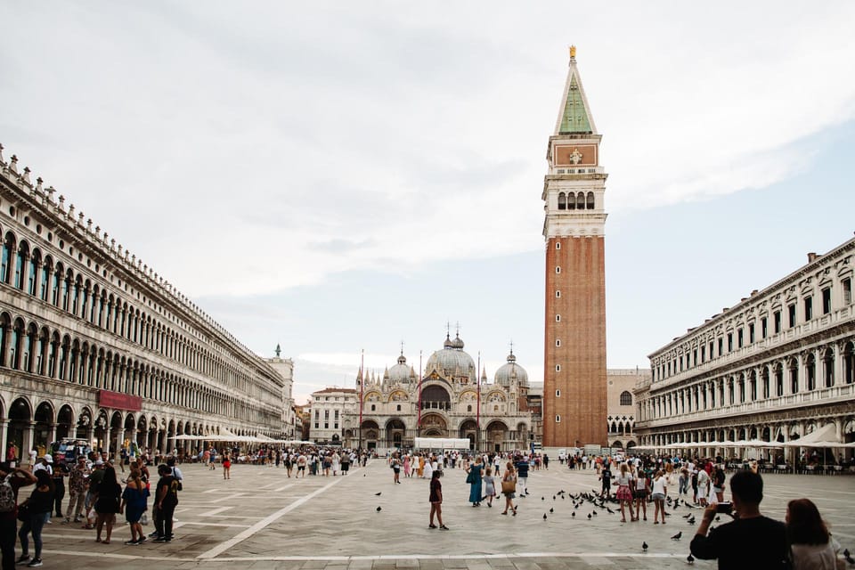 Venice: After-Hours St. Mark’s & Doge's Palace VIP Tour - Starting at Correr Museum: getting oriented fast in St. Mark’s Square