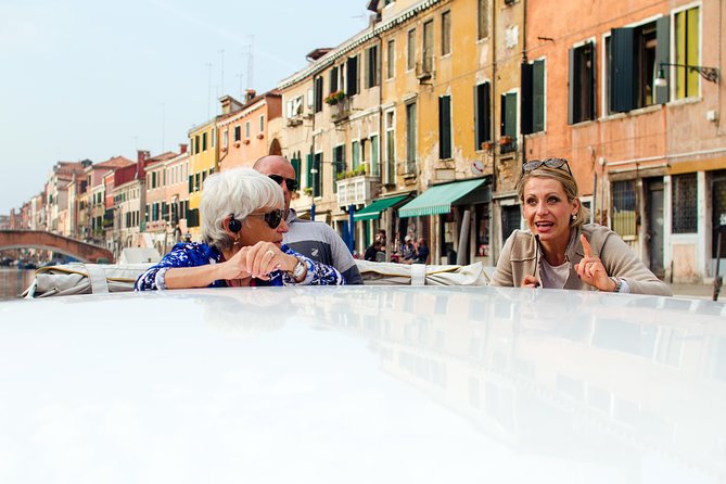 Venice Boat Tour on Grand Canal with Local Guide - Rialto, Ca d’Oro, and Accademia Bridge from the canal side