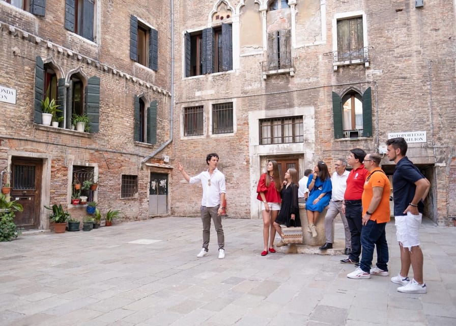 Venice: City Center Historical Guided Walking Tour - St. Mark’s Square to Rialto: a smart way to read Venice