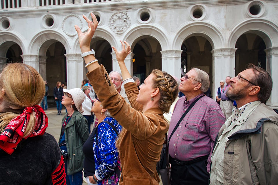 Venice: Doges Palace, Prison, and Secret Passageways Tour - Ca’Rezzonico After Your Tour: A Smart Finish (and Included Ticket)