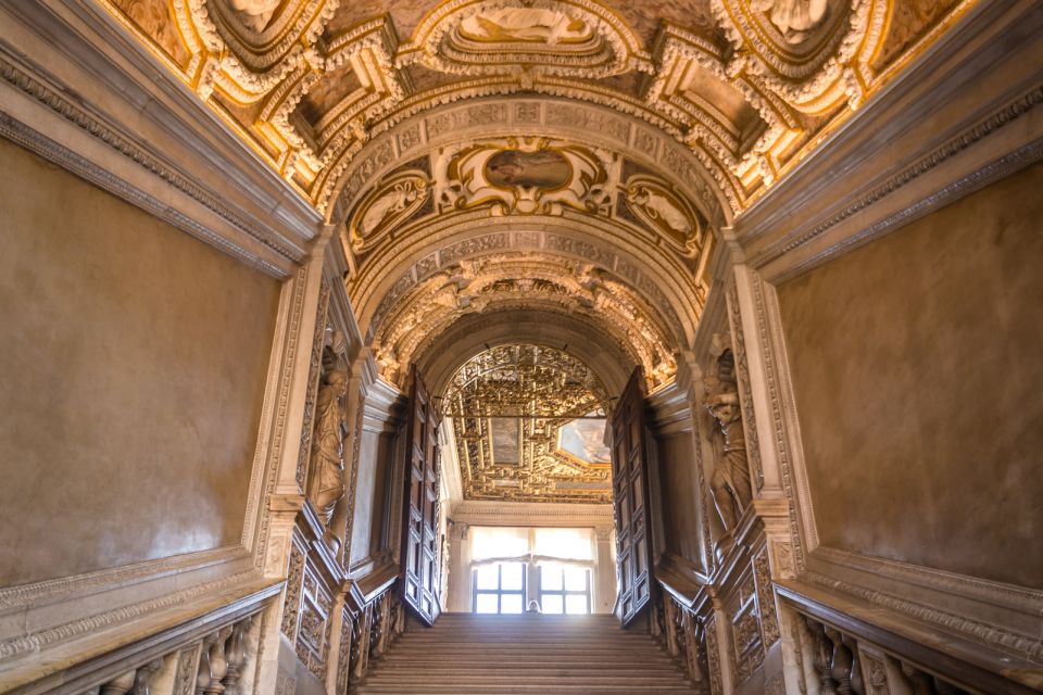 Venice: Doge's Palace Skip-the-Line Ticket with Guidebook - Fast-Track Entry Into Doge’s Palace Corridors