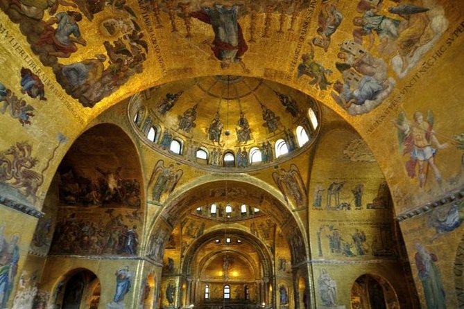 Venice Doge's Palace & St. Mark's Semi-Private Tour, Max 6 People - Piazza San Marco: starting in the postcard zone