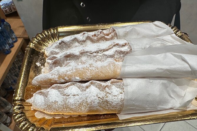 Venice Jewish Ghetto and Cannaregio Food, Wine, Sightseeing Tour - Cannaregio Food Stops: Bakery Bites to Pasta, Plus Gelato