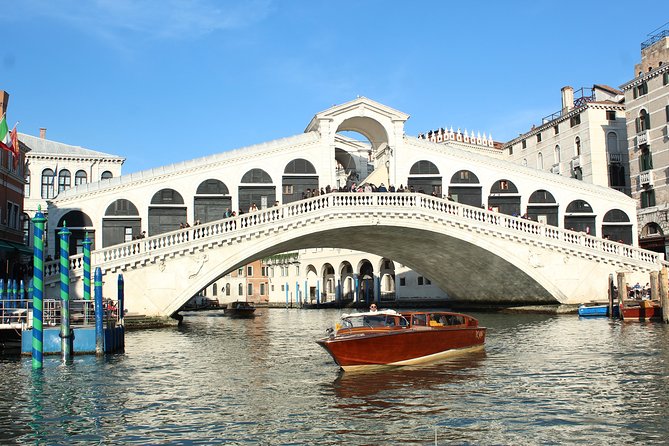 Venice Marco Polo Airport Private Arrival Transfer via Motorboat - Why a private motorboat transfer is such a smart first step in Venice