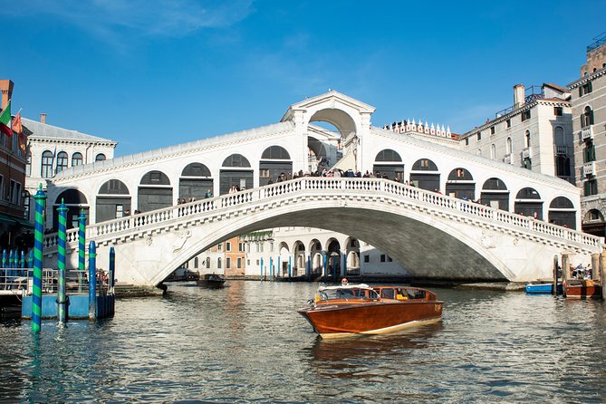 Venice Marco Polo Airport Private Departure Transfer - Bad weather plan: what happens when Venice fog shows up