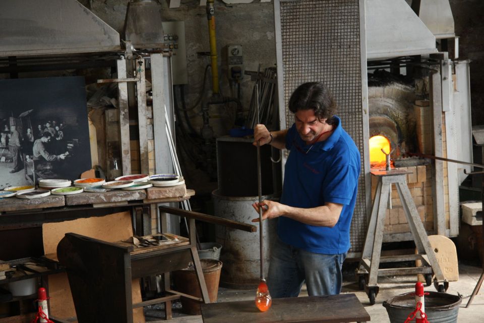 Venice: Murano, Burano, Torcello, and Glass Factory Tour - Getting From Venice to the Islands Without a Maze