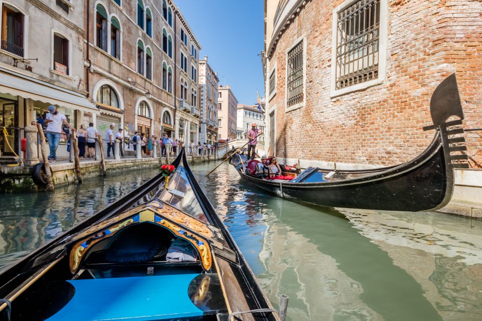 Venice: Shared Gondola Ride Across the Grand Canal - Where You Meet: Alilaguna Grandinetti Pier by the Royal Gardens Gate