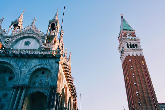 Venice Skip the line St Mark's Basilica Guided Tour - Piazza San Marco First: How the Tour Sets Up the Basilica