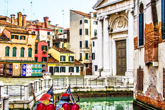 Venice Small Group Walking Tour of Most-Famous Sites &Attractions - Group size, pace, and the listening problem (FM headsets or not)