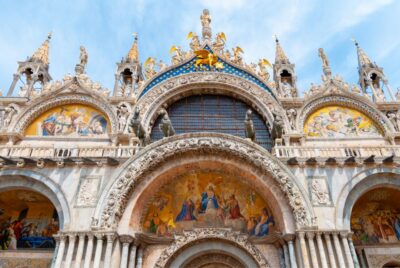 Venice: St. Mark's Basilica and Gondola Morning Tour - Entering St. Mark’s Basilica With a Guide (And Why “Skip the Line” Matters)
