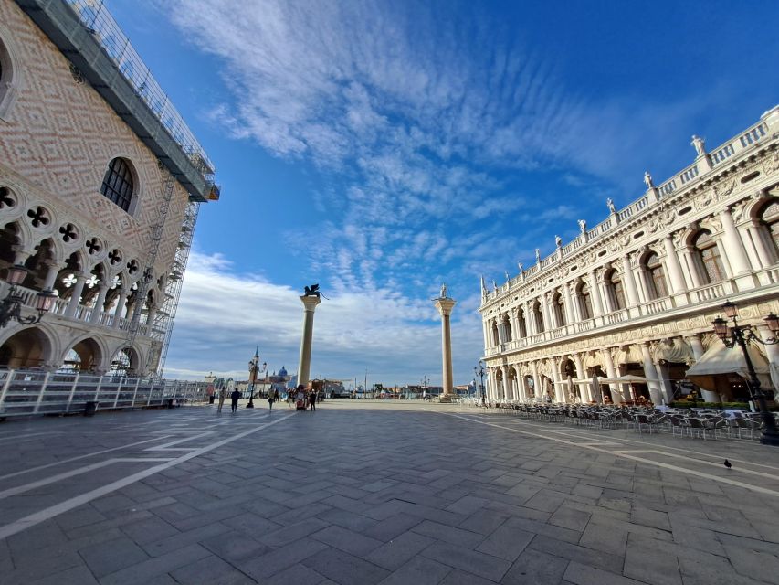 Venice: St. Mark’s Basilica Ticket with Host and Audioguide - Dress Code and Rules: Venice’s Basilica Has Zero Patience