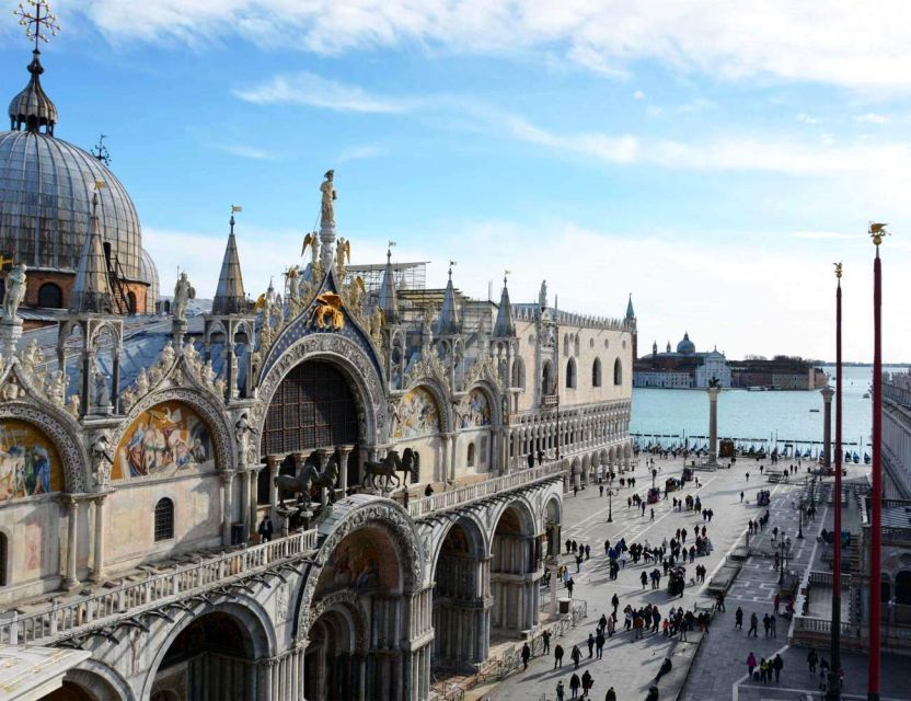 Venice: St. Mark's, Walking Tour and Gondola Combo - Price and Logistics: Where the $120 Value Actually Comes From
